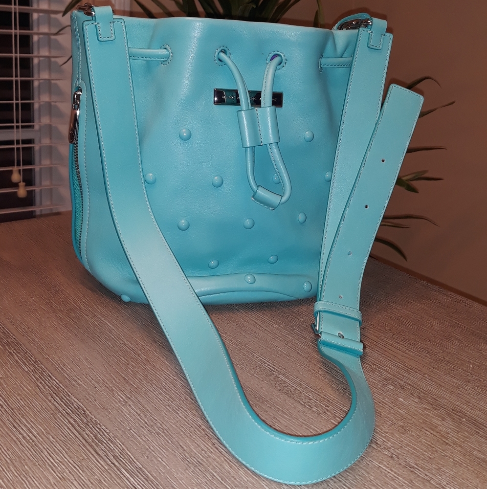 MARC JACOBS
